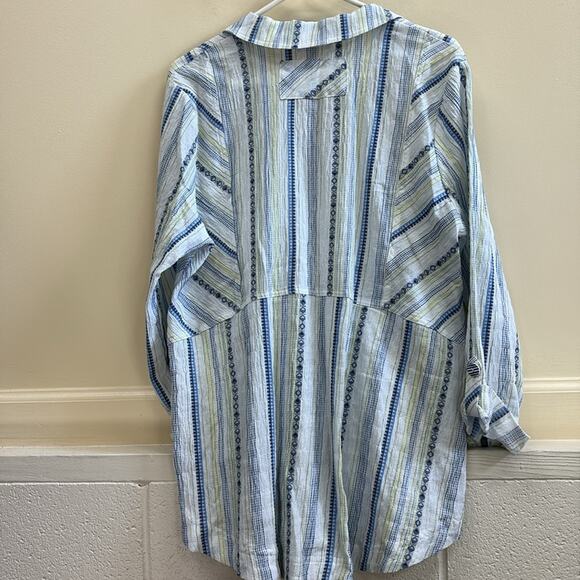 Habitat women’s medium multiple color Striped button down long sleeve Shirt - Picture 3 of 6